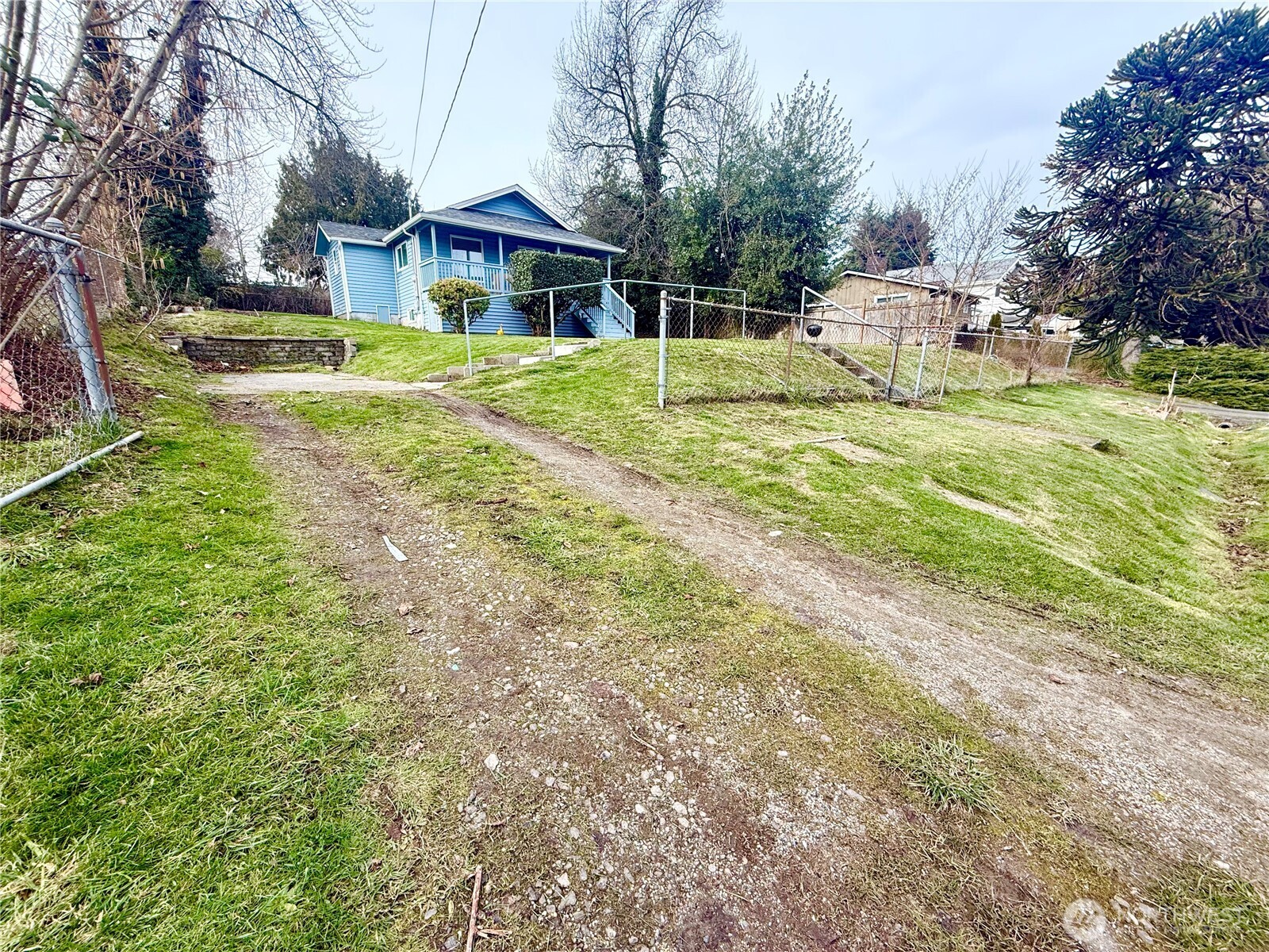 11049 18th Avenue Southwest Seattle, WA 98146 - Photo 35 of 40