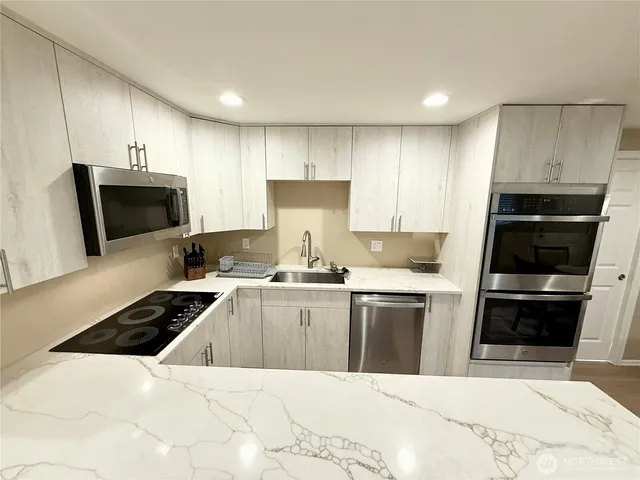 $670,000 | 11049 18th Avenue Southwest, Seattle, WA 98146