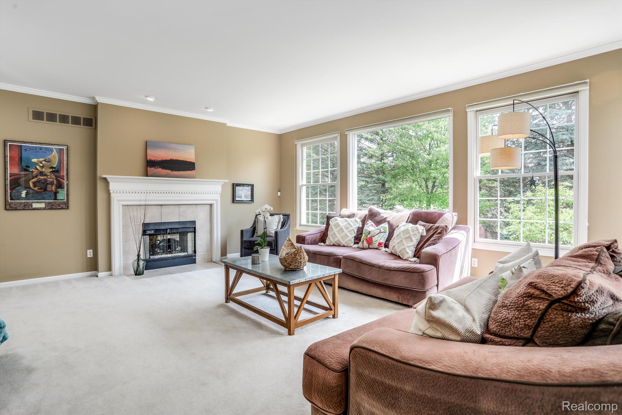 4079 Wincrest Lane Rochester, MI 48306 - Photo 12 of 43 Gallery Image 12