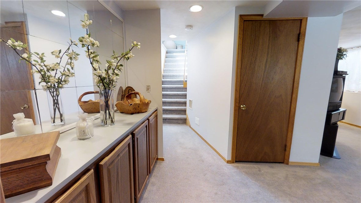 28 Goose Island Road Narragansett, RI 02882 - Photo 21 of 31