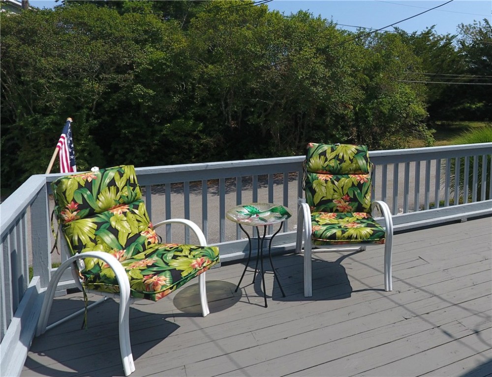 28 Goose Island Road Narragansett, RI 02882 - Photo 7 of 31