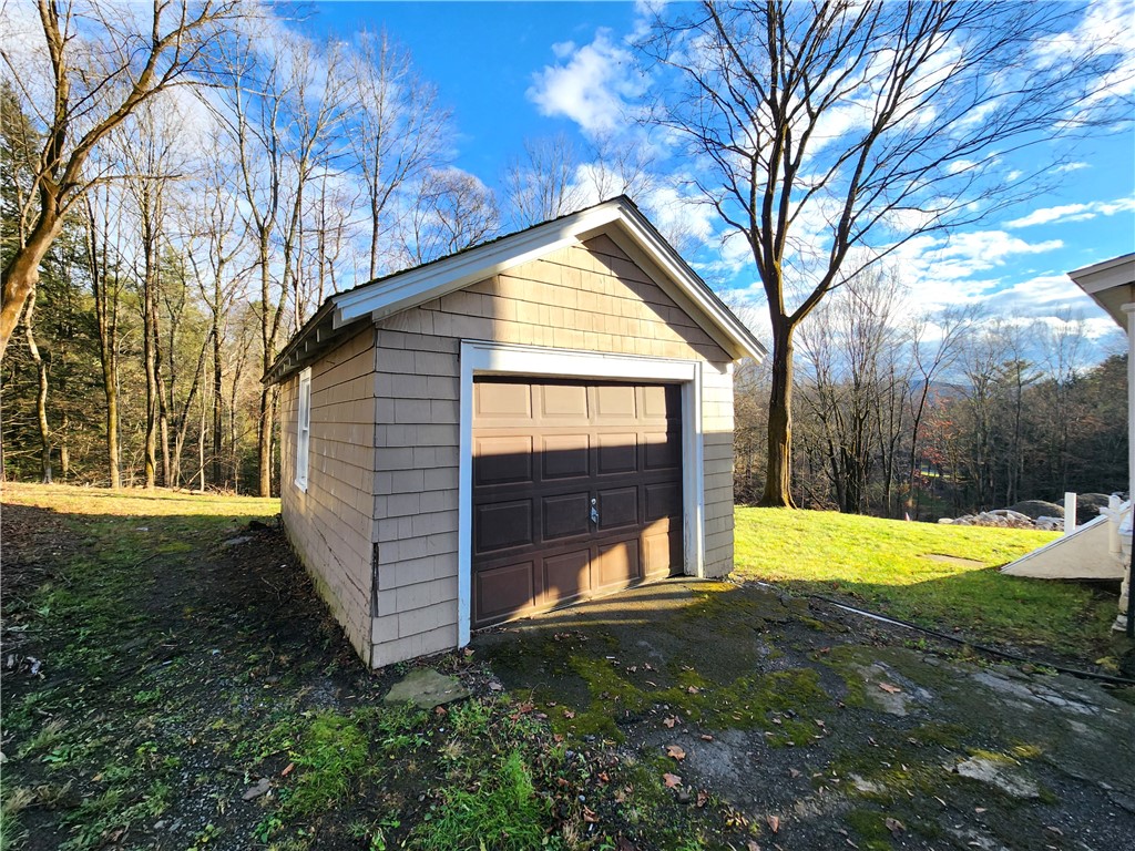 166 West Street Oneonta, NY 13820 - Photo 5 of 26 Garage