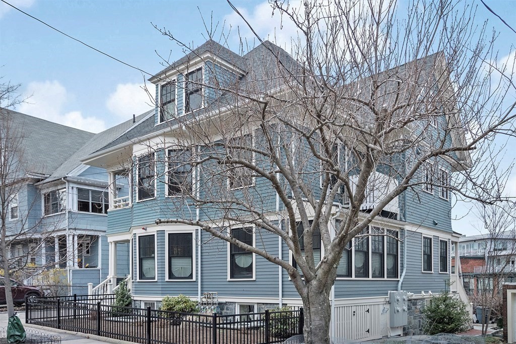63 Upland Road, Unit 1 Cambridge, MA 02140 - Photo 29 of 31 Gallery Image 29