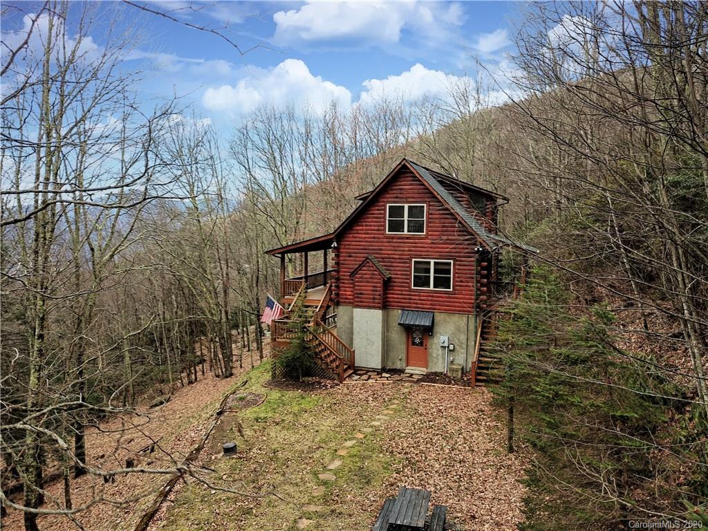 291 Leatherwood Road Maggie Valley, NC 28751 - Photo 4 of 42 Gallery Image 4
