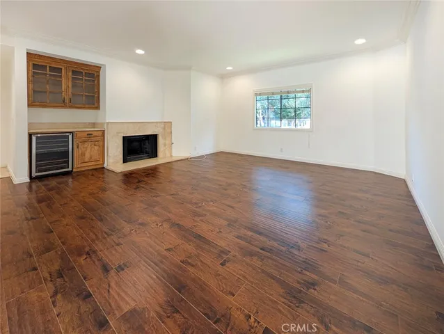 a view of a hallway with windows