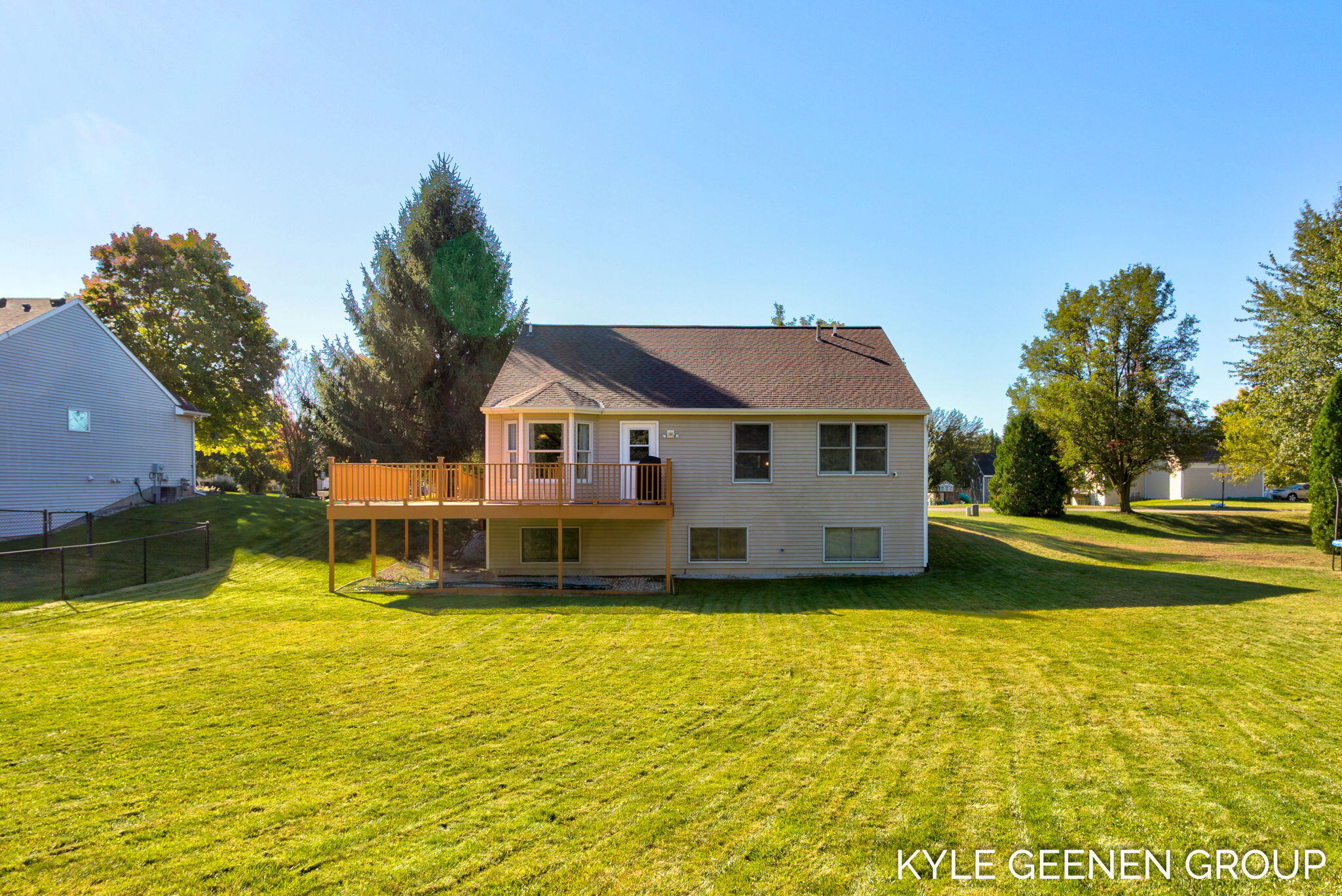 11642 Kerkwin Road Holland, MI 49424 - Photo 8 of 37 6-web-or-mls-11642-kerkwin-rd