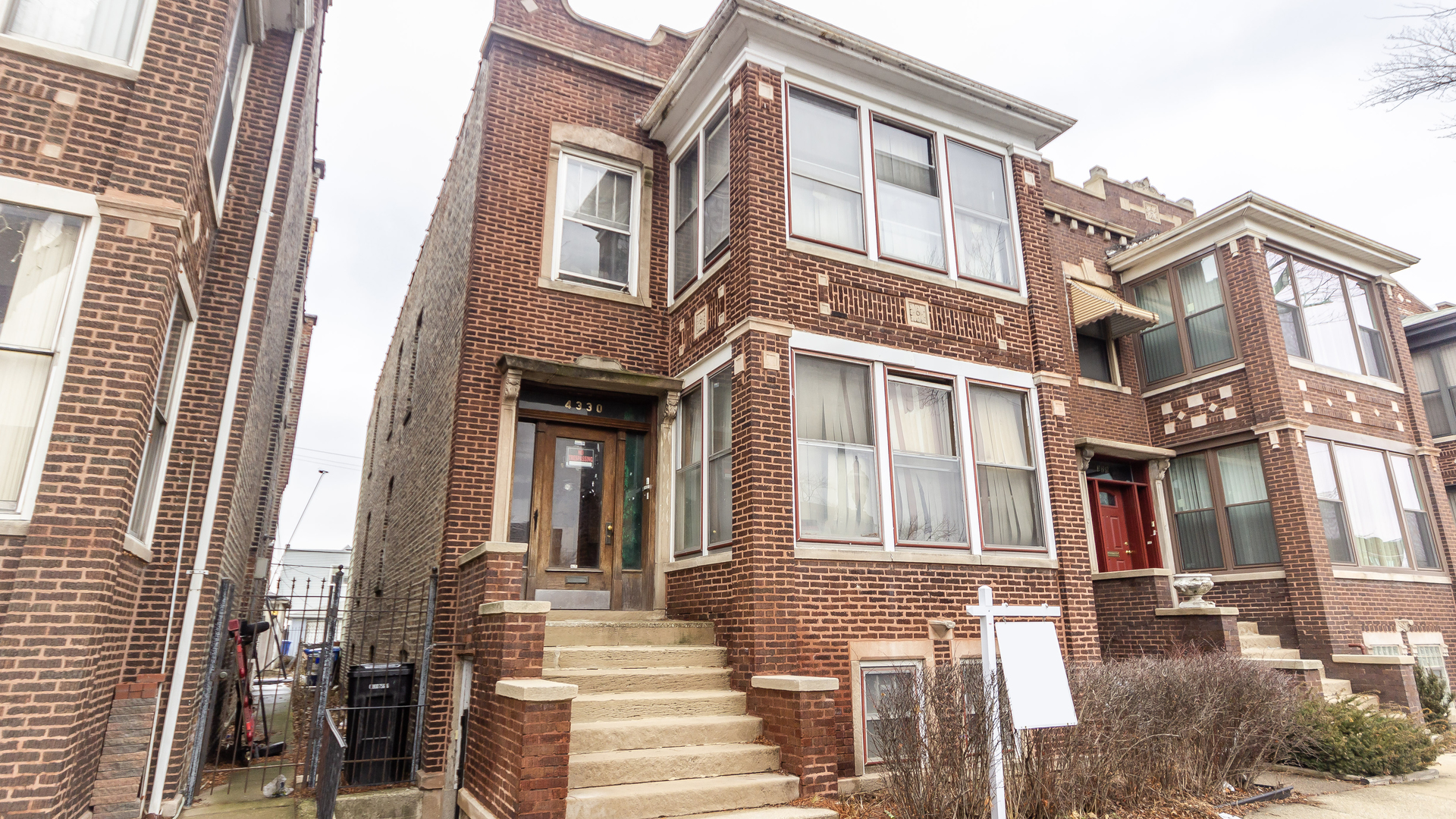 4330 West Cermak Road Chicago, IL 60623 - Photo 1 of 7