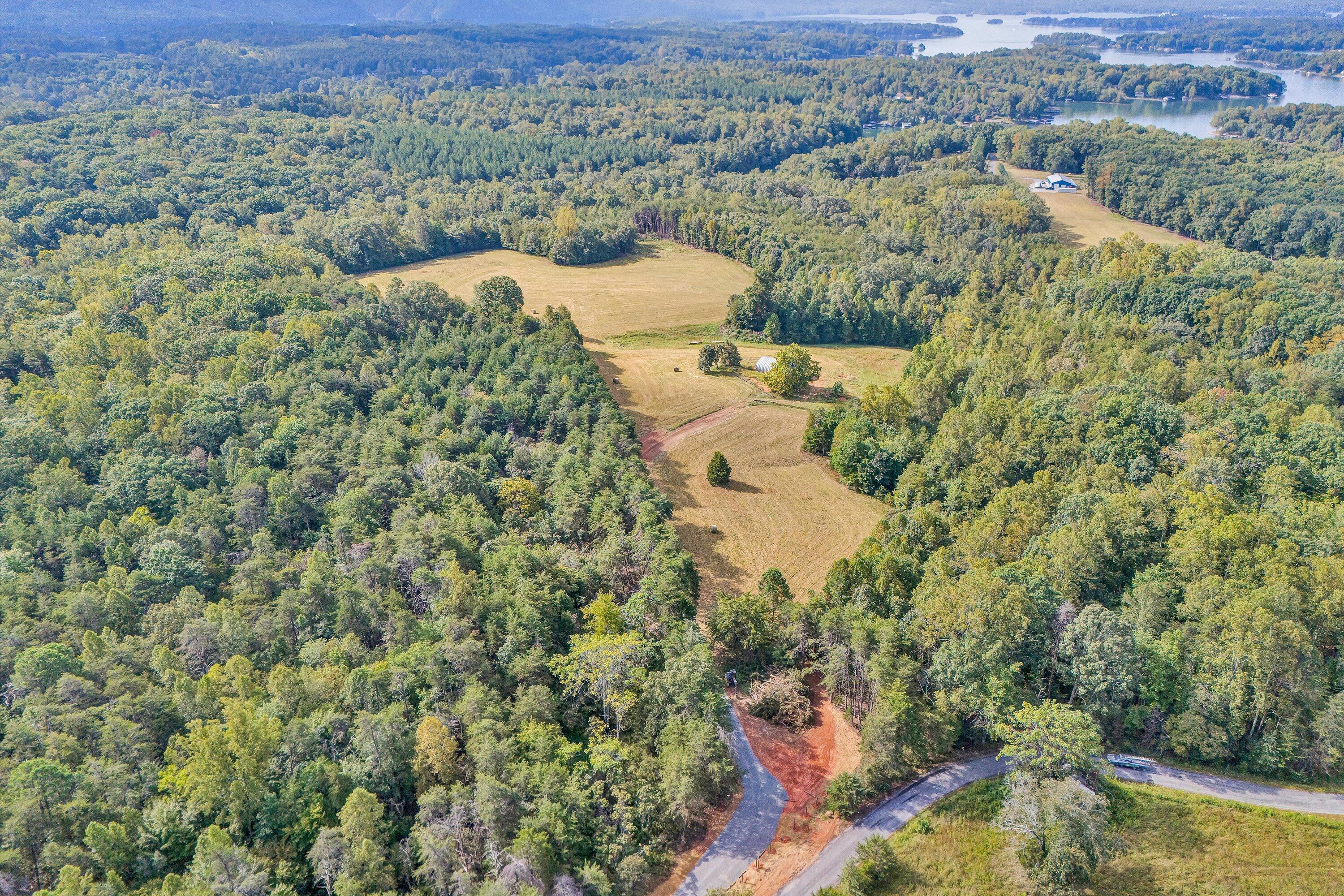 2 Pine Ridge Road Huddleston, VA 24104 - Photo 4 of 25 Pine Ridge Road (7)