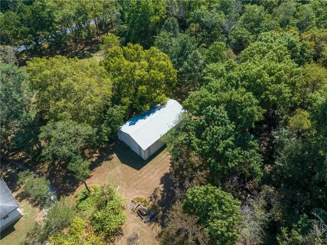 $345,000 | 345 Northwest 51st Road, Clinton, MO 64735