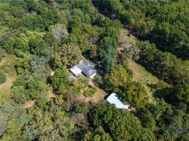 $345,000 | 345 Northwest 51st Road, Clinton, MO 64735