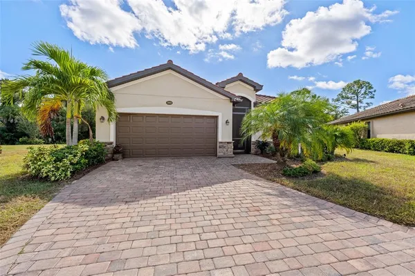 $579,999 | 20930 Valore Court, Venice, FL 34293