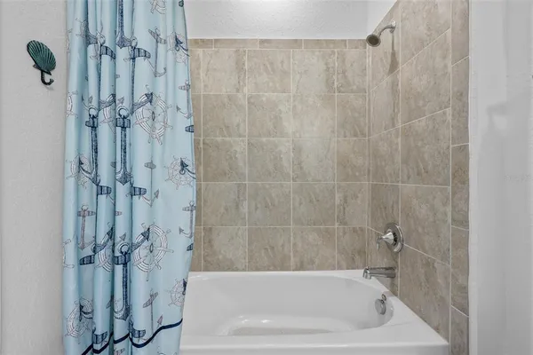 $579,999 | 20930 Valore Court, Venice, FL 34293