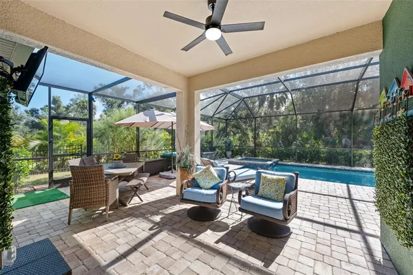 $579,999 | 20930 Valore Court, Venice, FL 34293