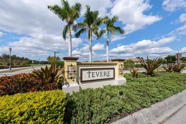 $579,999 | 20930 Valore Court, Venice, FL 34293