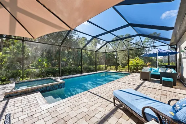 $579,999 | 20930 Valore Court, Venice, FL 34293