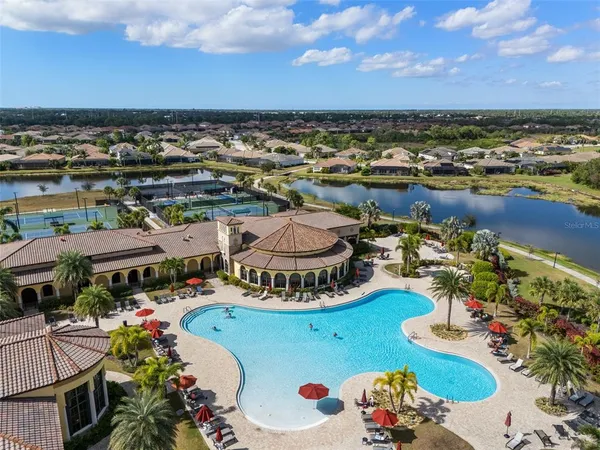$579,999 | 20930 Valore Court, Venice, FL 34293
