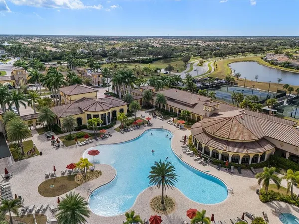 $579,999 | 20930 Valore Court, Venice, FL 34293
