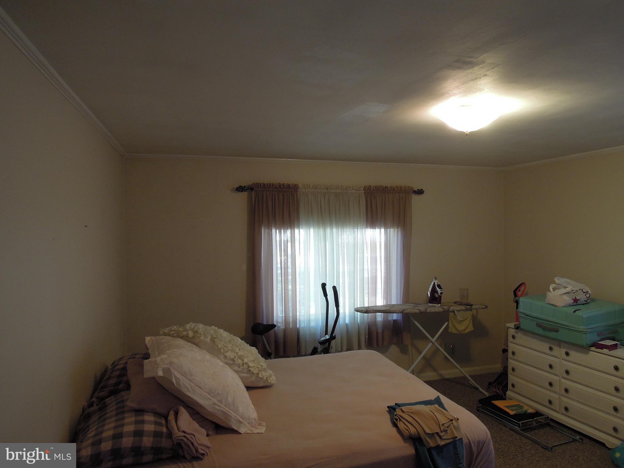 33 Sharps Lane Hamilton, NJ 08610 - Photo 13 of 23