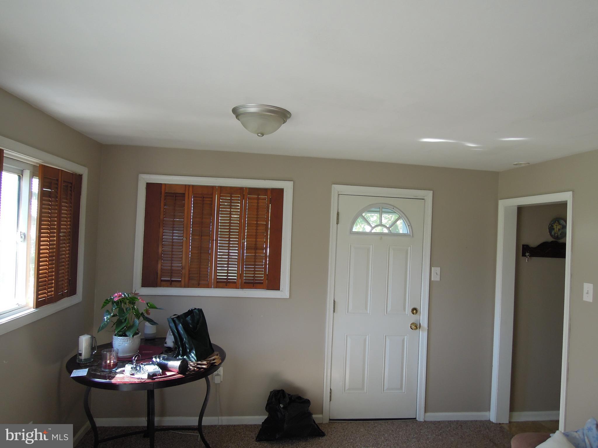 33 Sharps Lane Hamilton, NJ 08610 - Photo 17 of 23