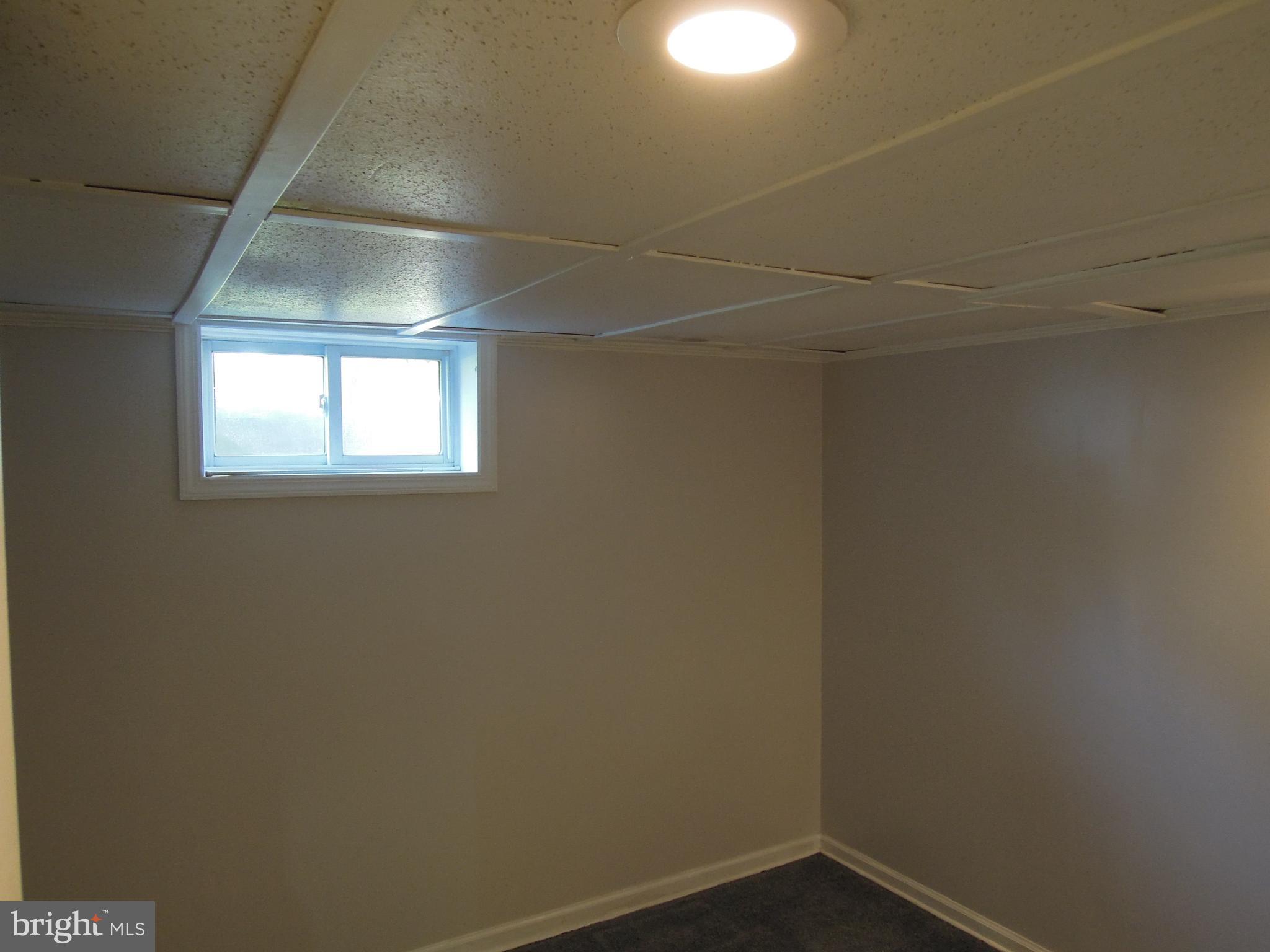 33 Sharps Lane Hamilton, NJ 08610 - Photo 22 of 23