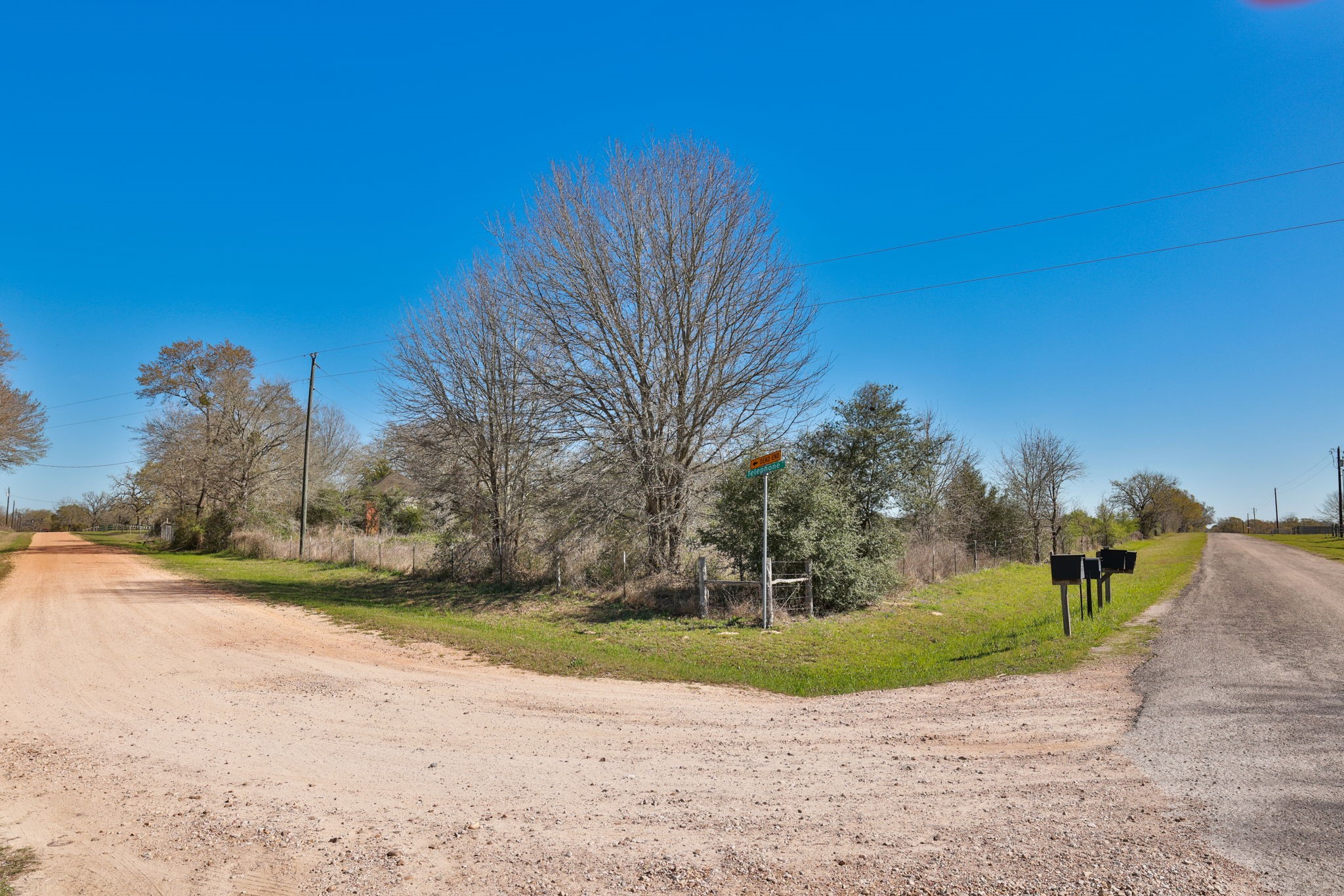 21100 Telephone Road Hempstead, TX 77445 - Photo 25 of 34 a view of a house with a yard