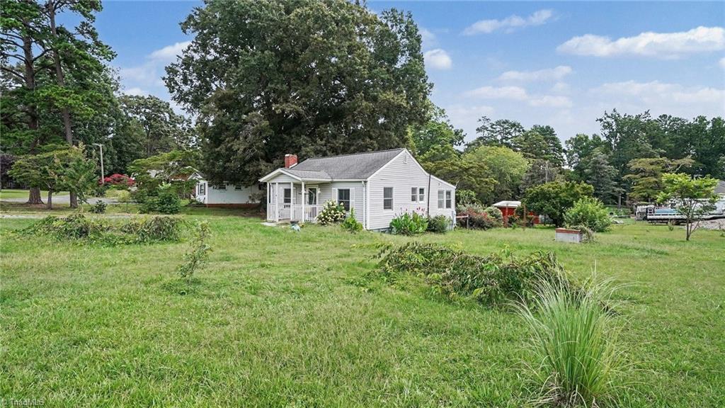 4516 Branson Davis Road Sophia, NC 27350 - Photo 3 of 29 Gallery Image 3