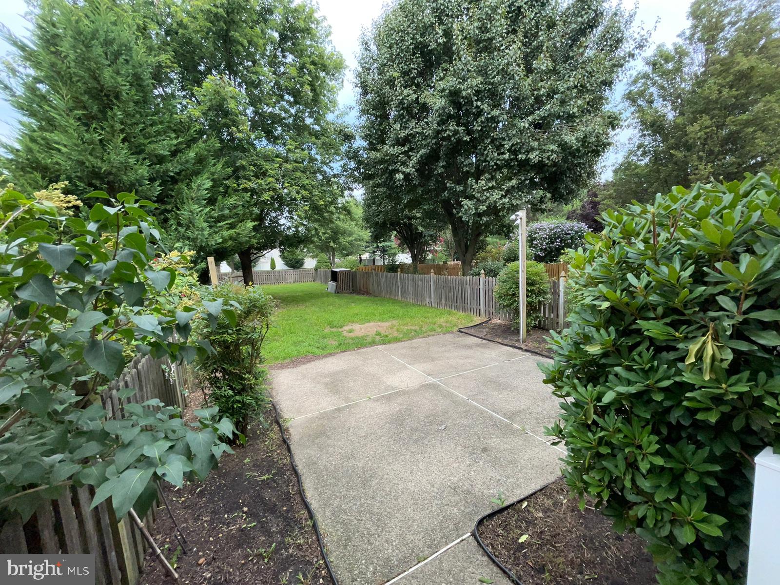 138 Threadleaf Terrace Burlington, NJ 08016 - Photo 4 of 17