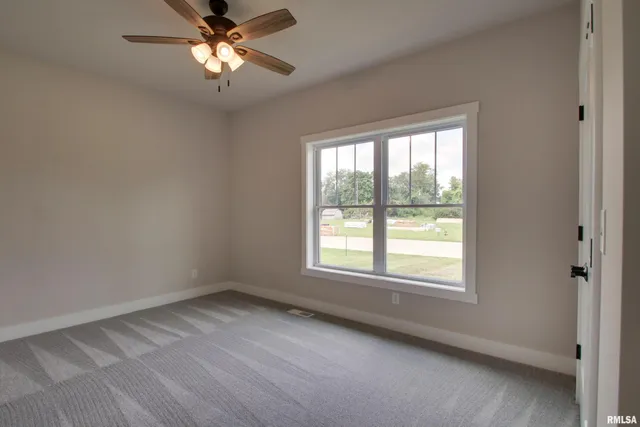 $409,000 | 2500 Taylor Drive, Quincy, IL 62305