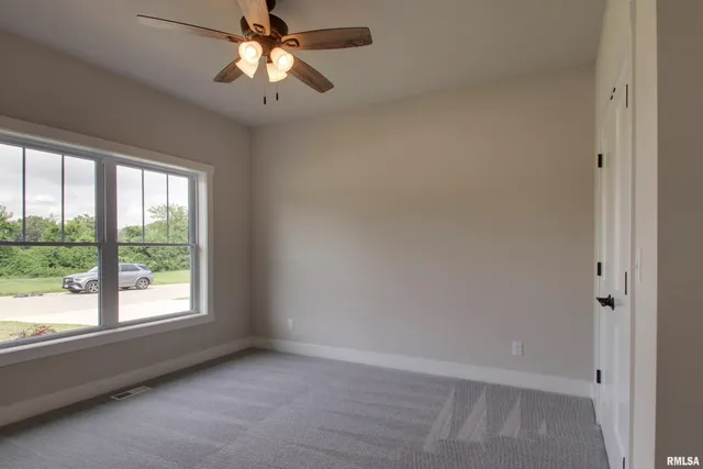 $409,000 | 2500 Taylor Drive, Quincy, IL 62305