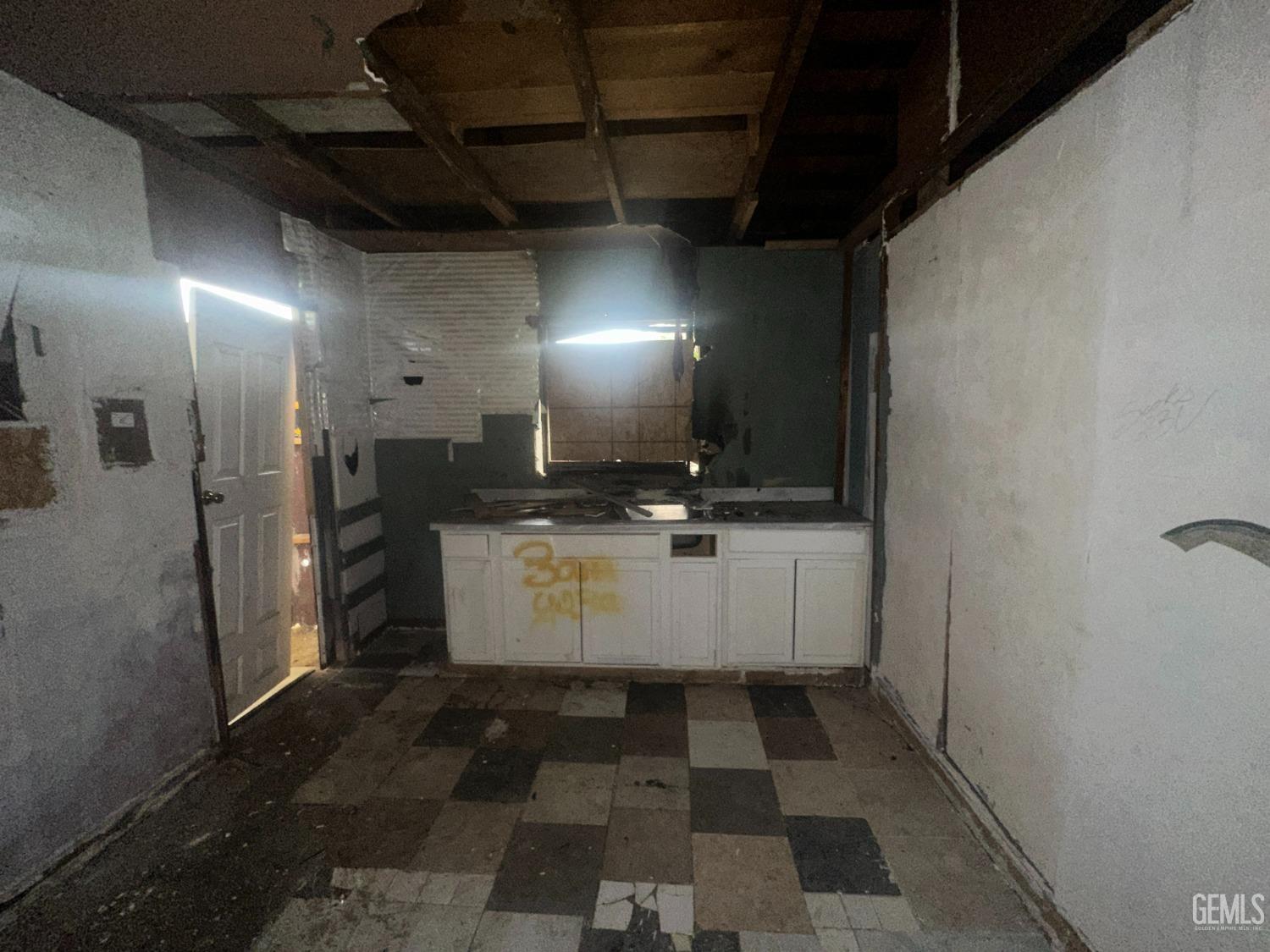 Undisclosed Address Bakersfield, CA 93308 - Photo 17 of 20