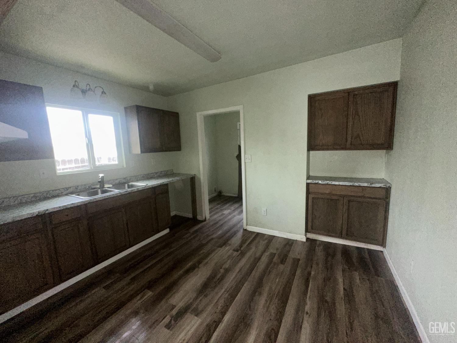 Undisclosed Address Bakersfield, CA 93308 - Photo 3 of 20