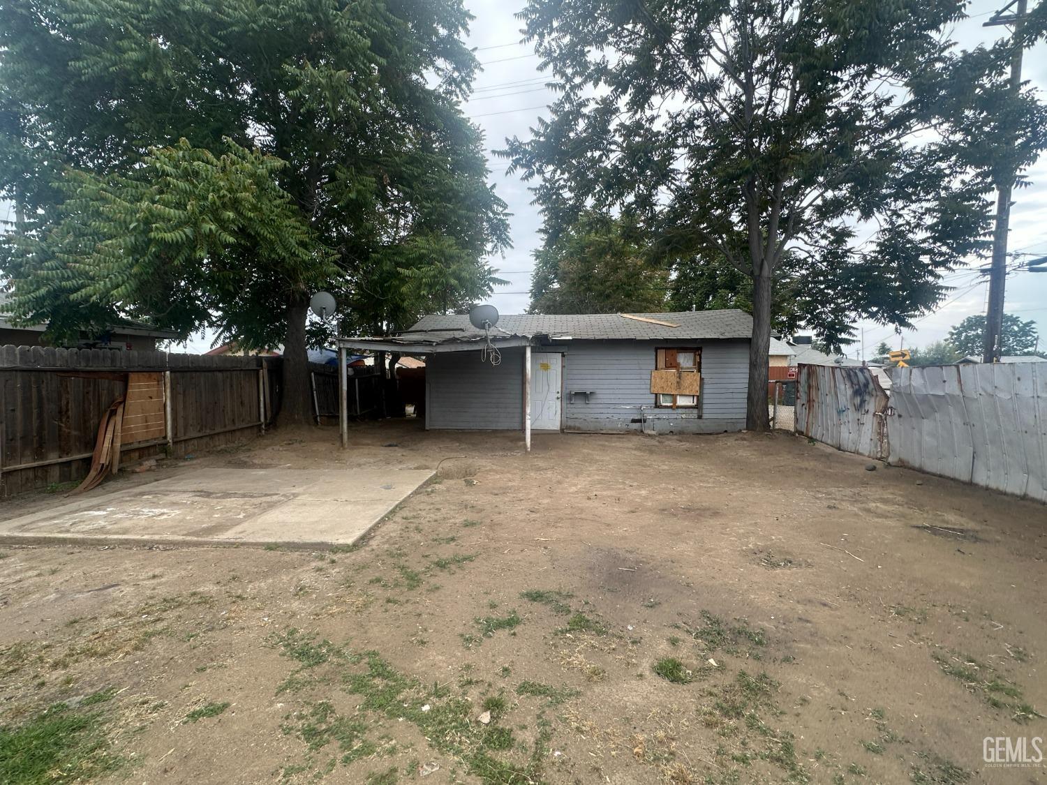 Undisclosed Address Bakersfield, CA 93308 - Photo 5 of 20