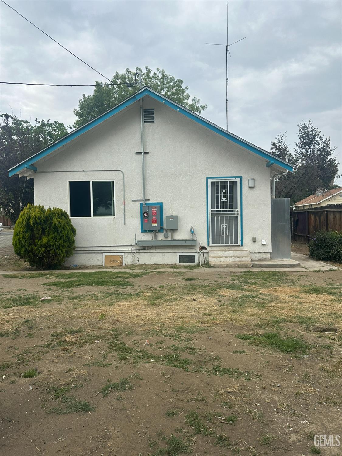 Undisclosed Address Bakersfield, CA 93308 - Photo 6 of 20