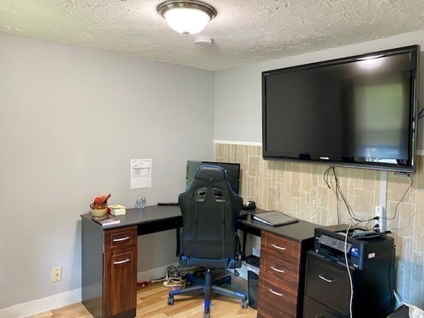 106 Appleton Street Haverhill, MA 01832 - Photo 11 of 13