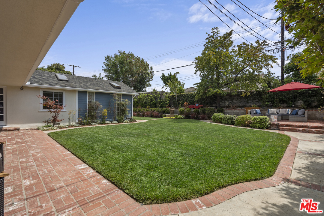 6370 Riggs Place Los Angeles, CA 90045 - Photo 23 of 30