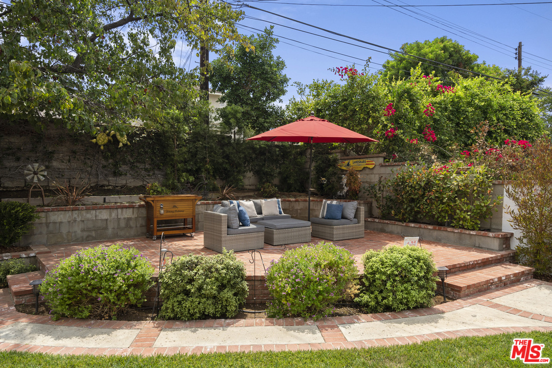 6370 Riggs Place Los Angeles, CA 90045 - Photo 24 of 30