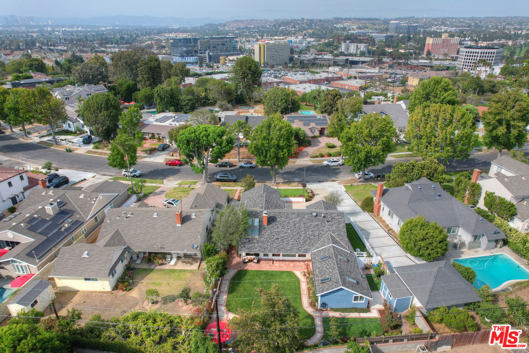 6370 Riggs Place Los Angeles, CA 90045 - Photo 29 of 30
