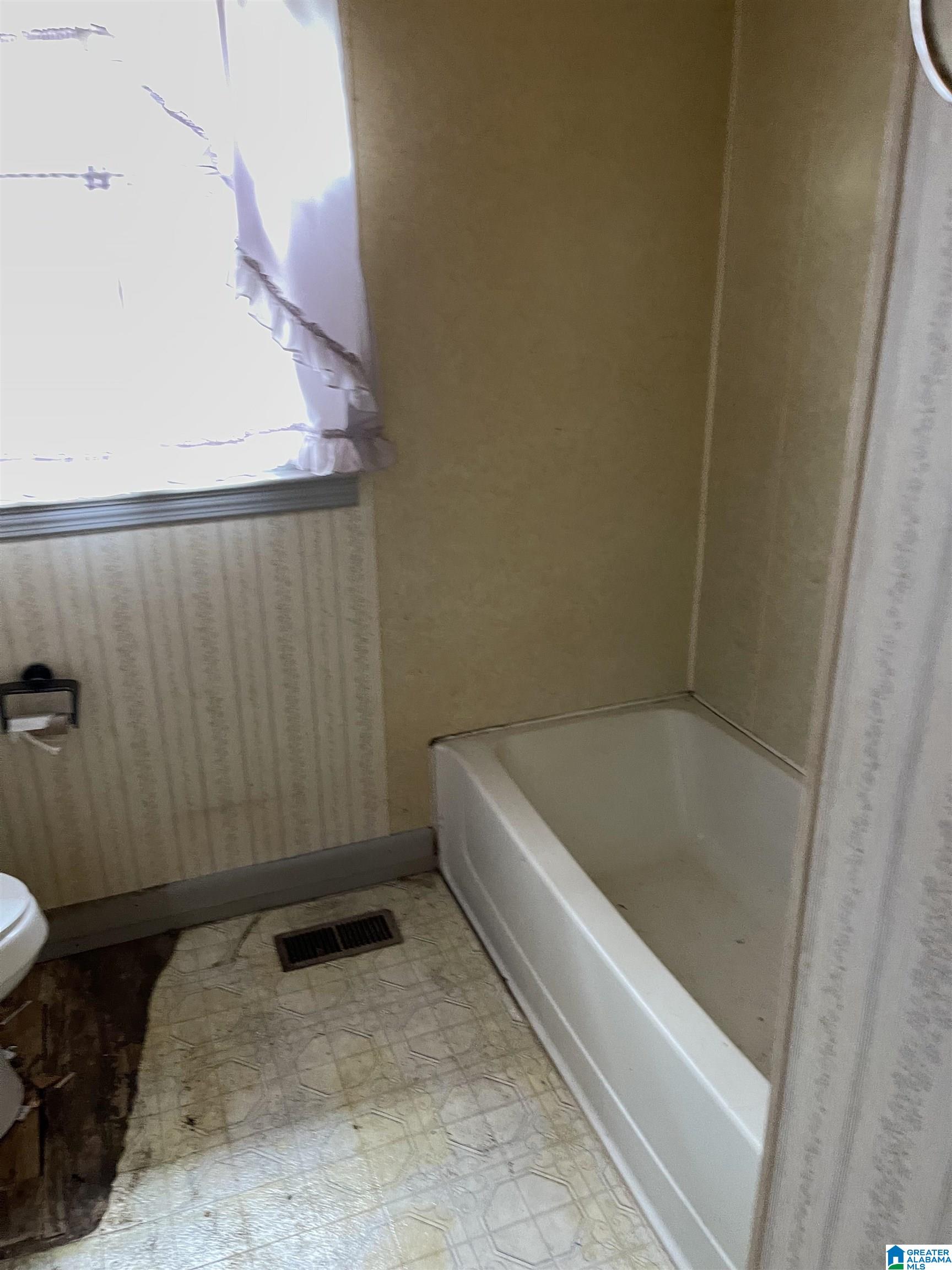 2517 Lookout Street Gadsden, AL 35904 - Photo 10 of 16