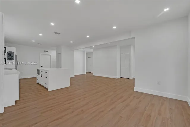 $3,400 | 1733 Northwest 16th Street, Unit 1, Miami, FL 33125