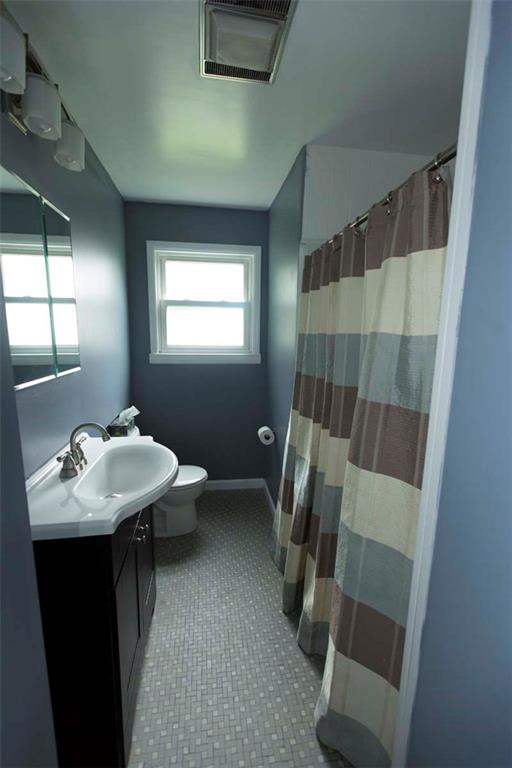106 Johnston Road Pittsburgh, PA 15241 - Photo 10 of 21 Gallery Image 10