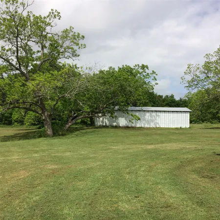 $1,900 | 1200 Choctaw Lane, Brenham, TX 77833