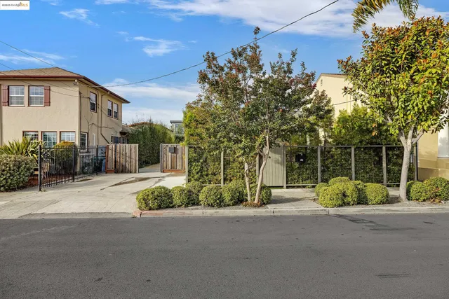 $499,000 | 1515 Derby Street, Berkeley, CA 94703