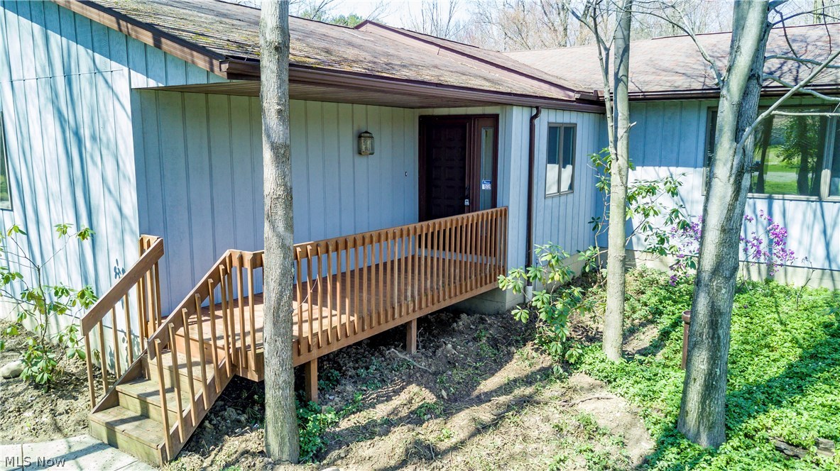 990 Brook Road Wadsworth, OH 44281 - Photo 7 of 35 Gallery Image 7
