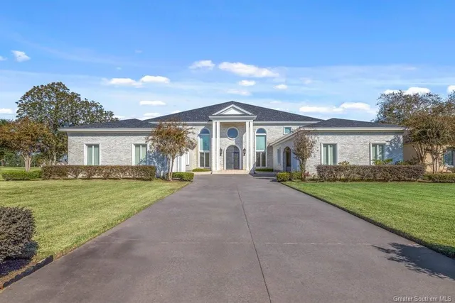 $1,650,000 | 3272 Portrush Drive, Lake Charles, LA 70605