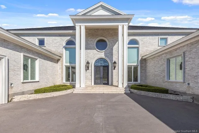 $1,650,000 | 3272 Portrush Drive, Lake Charles, LA 70605