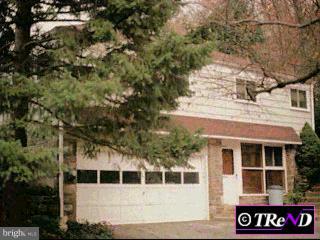542 Howellville Road Berwyn, PA 19312 - Photo 1 of 1