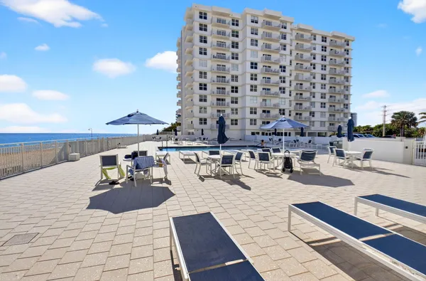 $5,500 | 4511 South Ocean Boulevard, Unit 807, Highland Beach, FL 33487