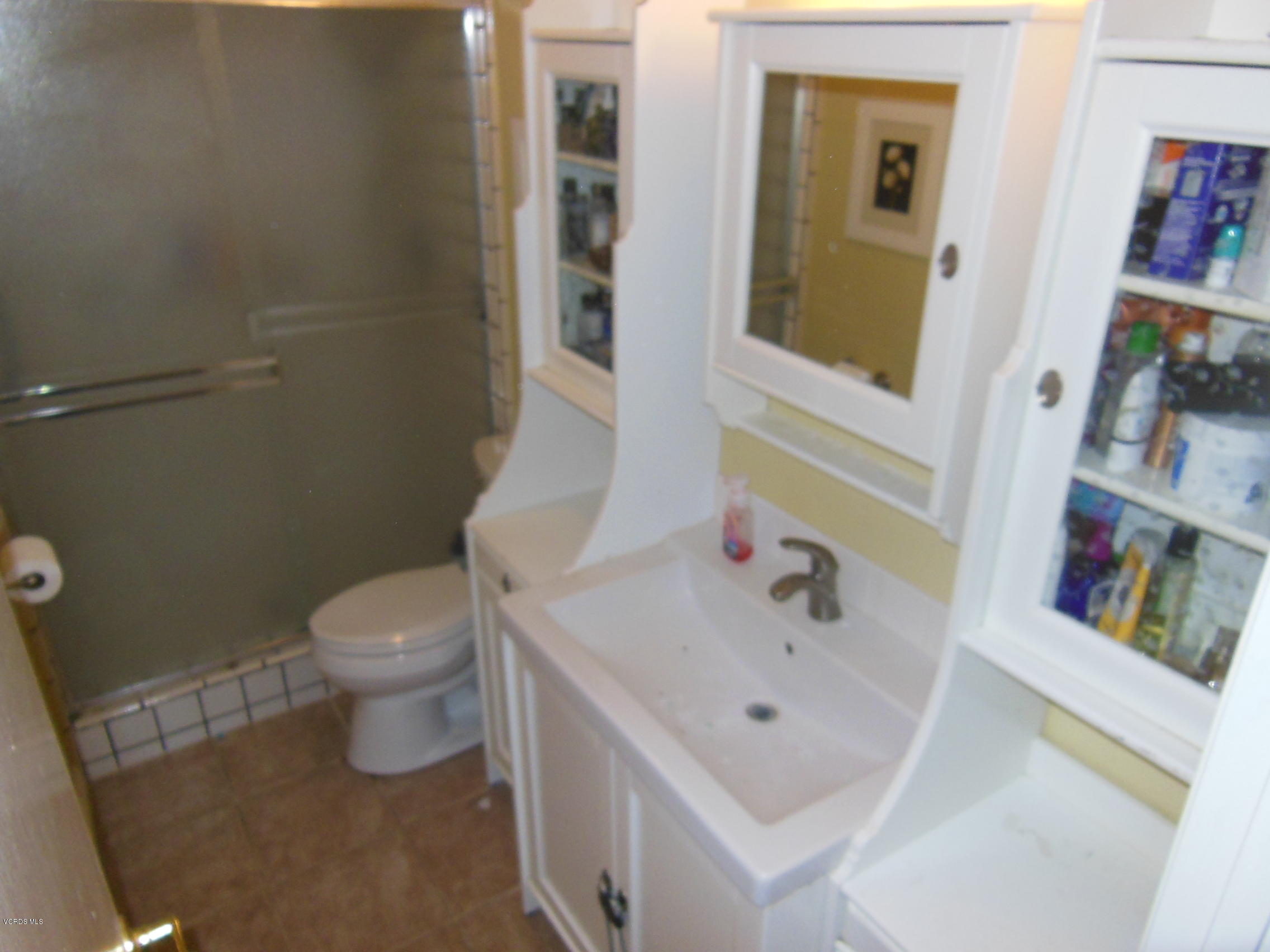 5243 Mildred Street Simi Valley, CA 93063 - Photo 14 of 23 DSCN2561