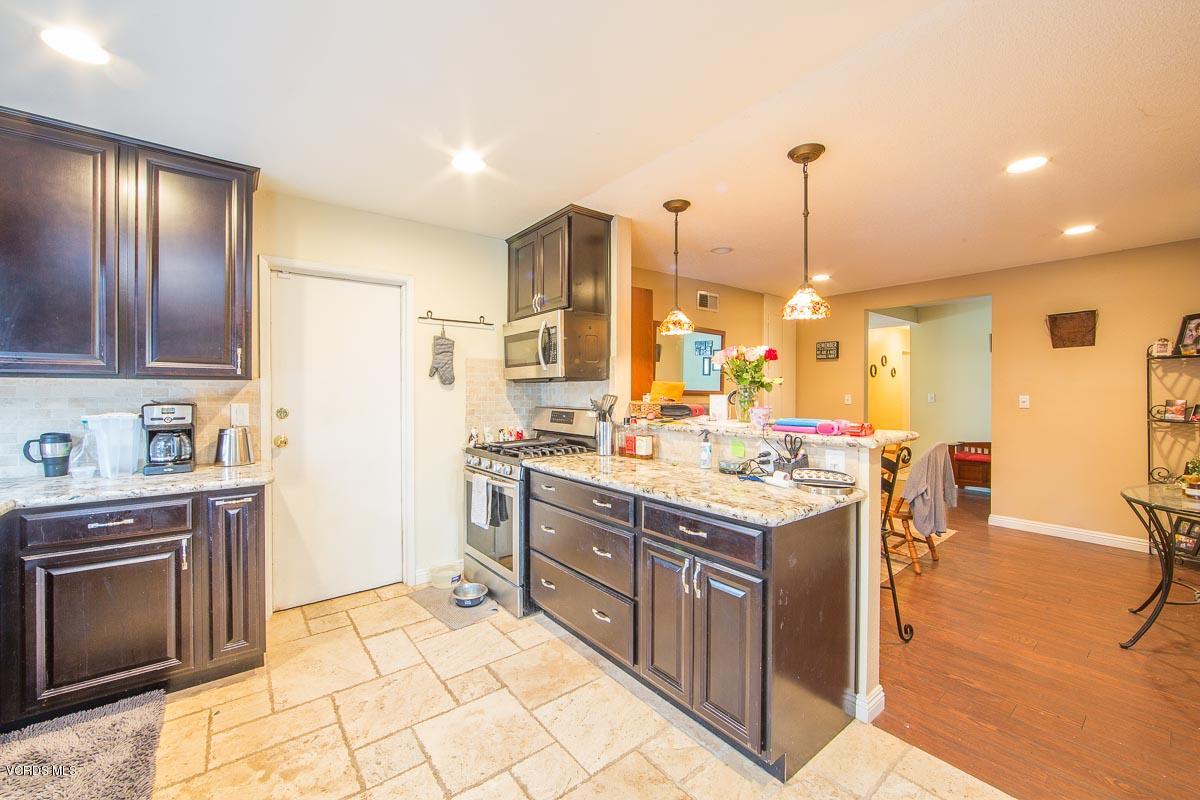 5243 Mildred Street Simi Valley, CA 93063 - Photo 6 of 23 5243Mildred-9