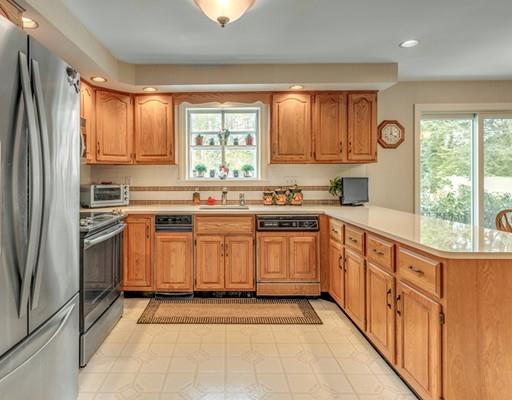 10 Bowser Road Lexington, MA 02420 - Photo 11 of 30 Gallery Image 11